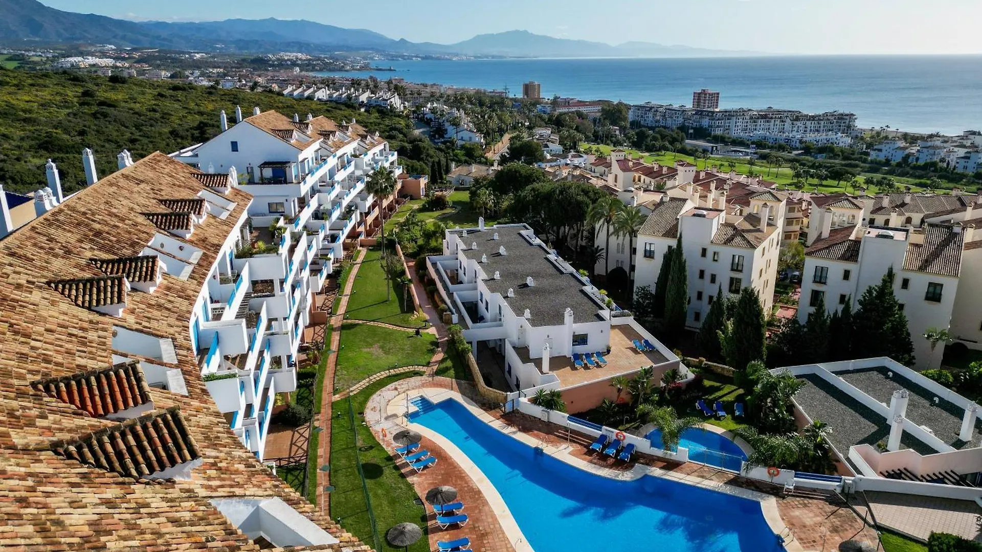 Sea View Apartment With Great Terrace And 4 Pools - Duquesa Suites 430 مانيلفا 0*,  إسبانيا